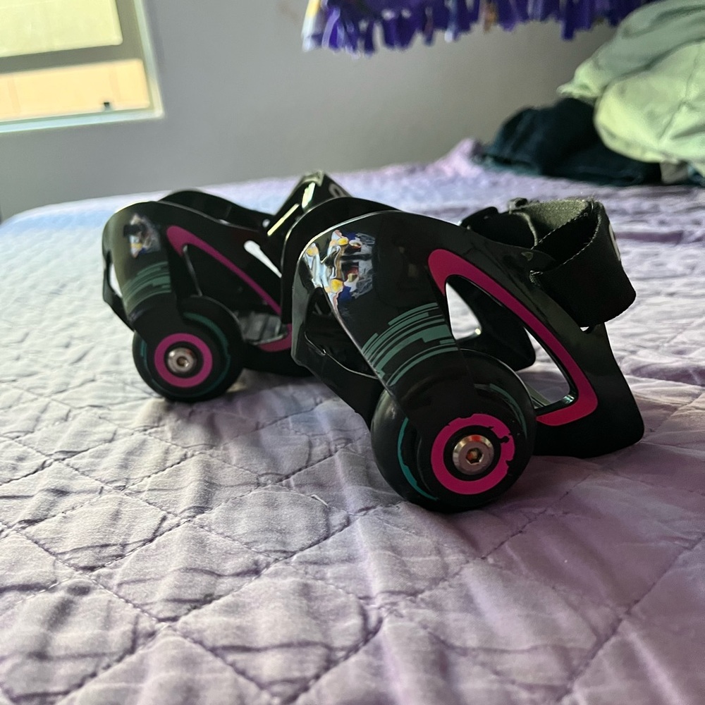 Razor Jetts Heels Wheels